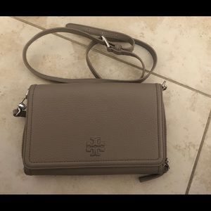 Tory Burch Thea Crossbody Wallet